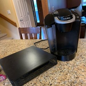 Keurig Coffee Maker with Drawer